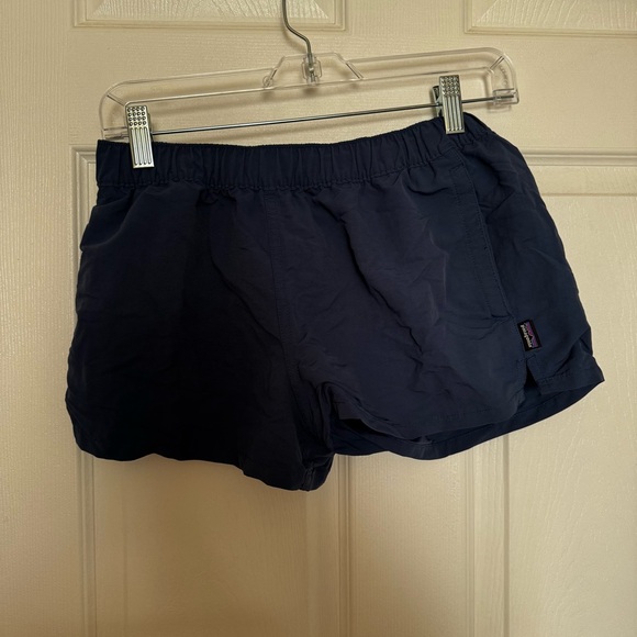 Patagonia Barely Baggies Shorts - Picture 2 of 7